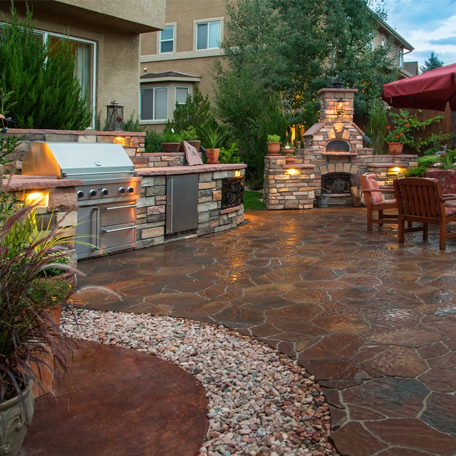 Outdoor Kitchens